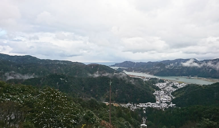 ロープウェイで登ったら。