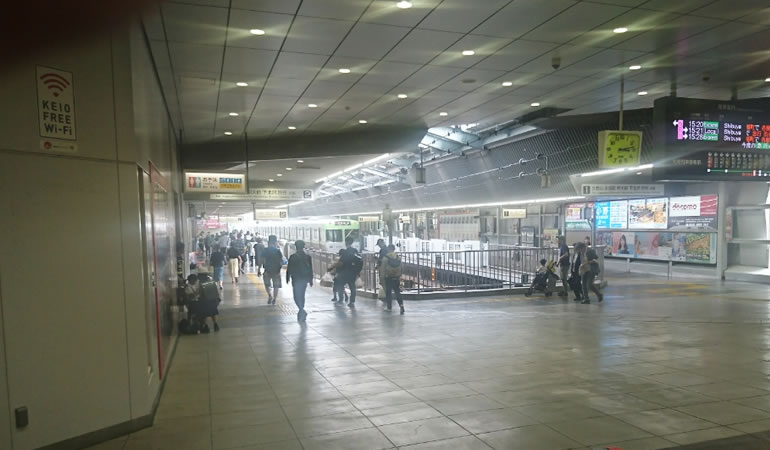 井の頭線のホーム