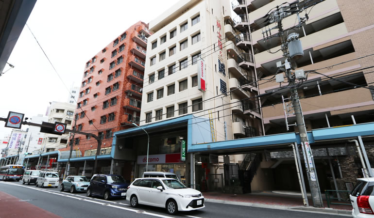 世田谷公証役場の入っているビル。